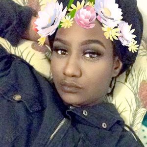 Meet your Posher, Halima