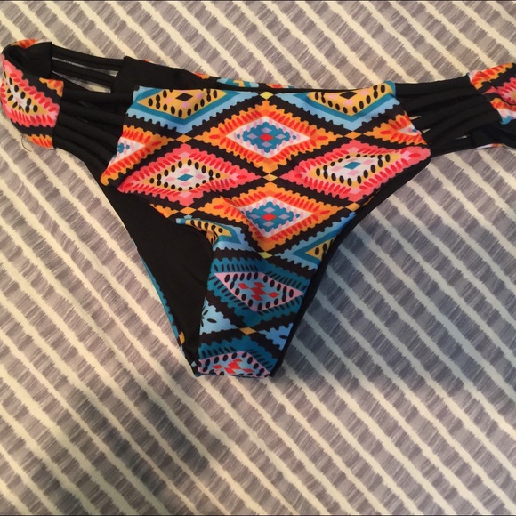 Bikini bottoms