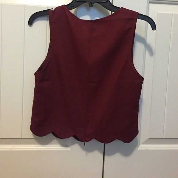 Top - Picture 2 of 2