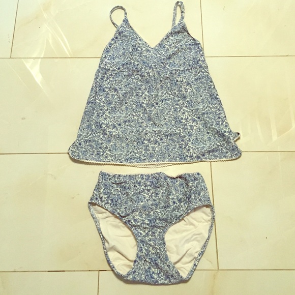 Mimi Maternity 2 piece swim suit