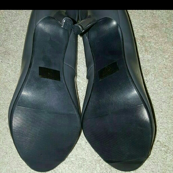 Paprika Shoes Paprika Heels Brand New In Box Size 8 Poshmark