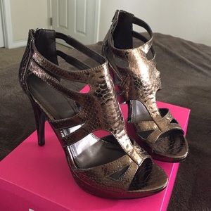 Bronze heels