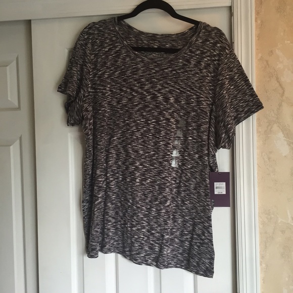 Gloria Vanderbilt Basic crew neck T