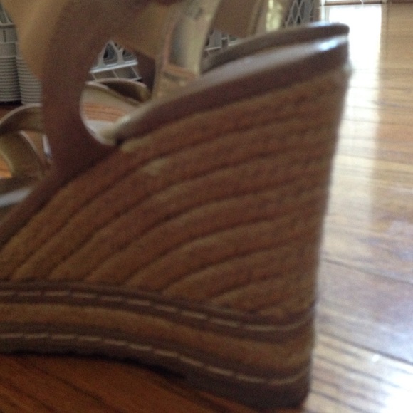 Charles David wedges - Picture 4 of 4