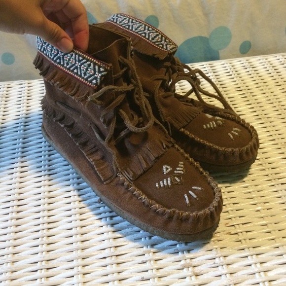 High top moccasins