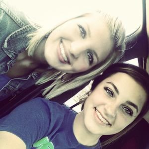 Meet your Posher, Lizzie