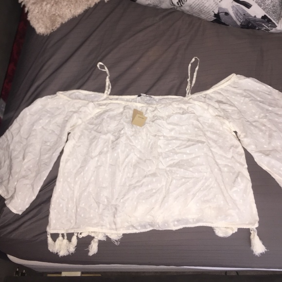 American Eagle shirt