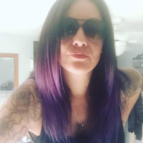 Meet your Posher, Kris - Picture 5 of 6