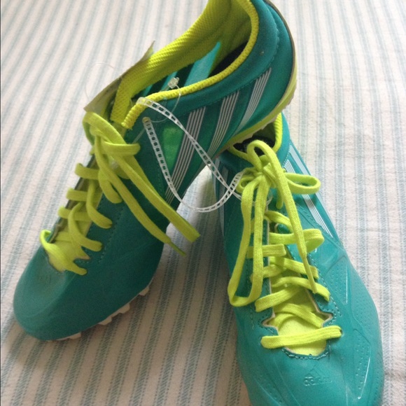 Adidas track spikes