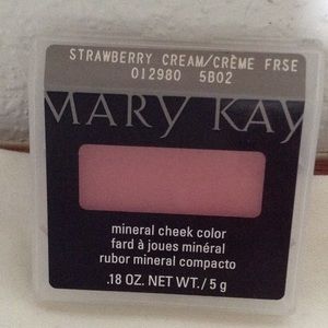 Mary Kay Mineral Cheek Color Strawberry Cream