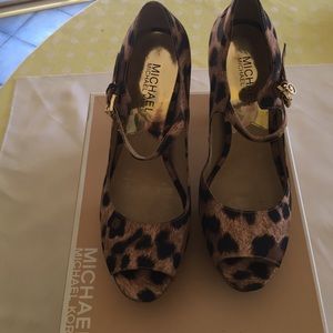 Michael kors shoe