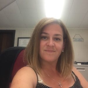 Meet your Posher, Lorri