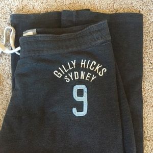 Gilly Hicks cheeky stretch pant