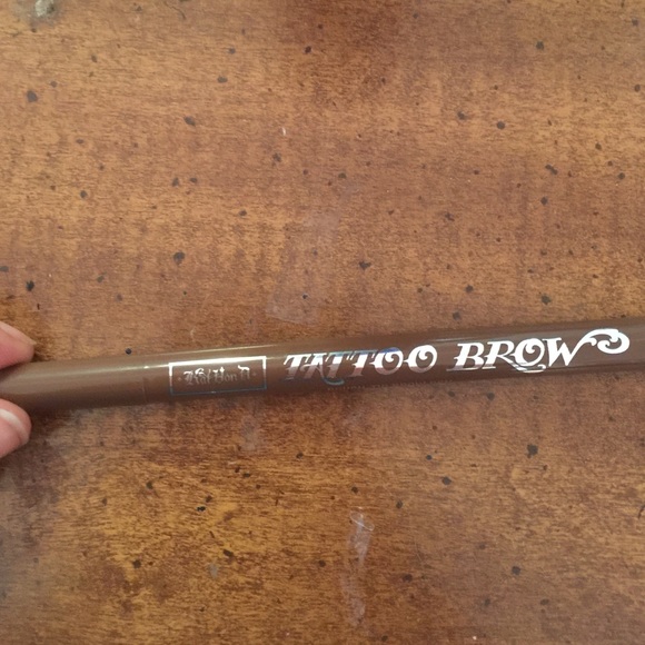 Kat Von D tattoo brow