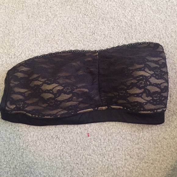Cupped lace bandeau