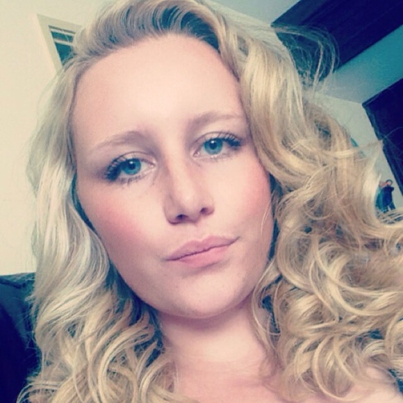 Meet your Posher, Jadyn - Picture 1 of 1