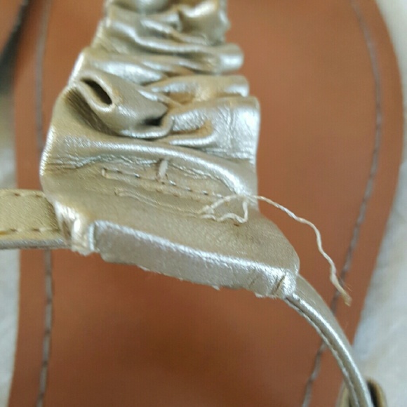 Sandals - Picture 2 of 4