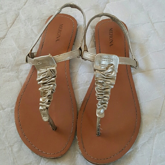 Sandals - Picture 4 of 4