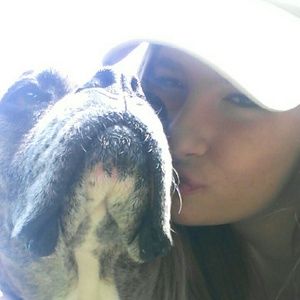 Meet your Posher, Claire