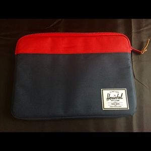 Herschel Navy/Red Anchor Sleeve for 13" MacBook