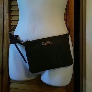 Michael kors belt wristlet