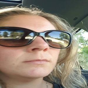 Meet your Posher, Nichole