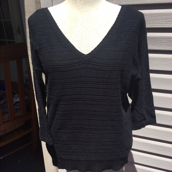 V neck sweater v neck back and tie
