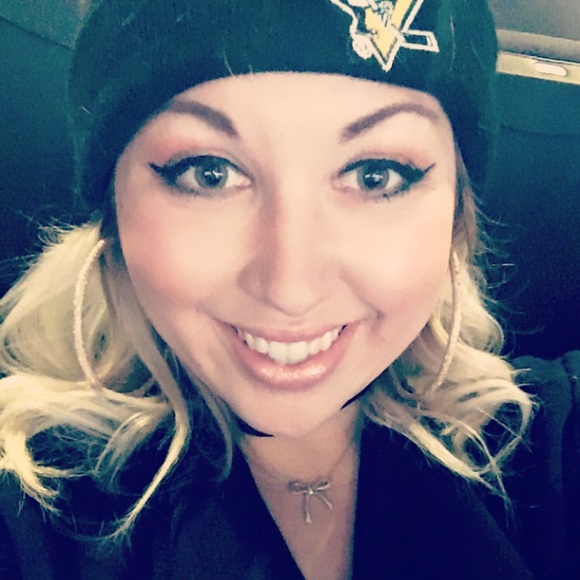 Hi! I'm Sarah 🙋🏼 - Picture 3 of 4