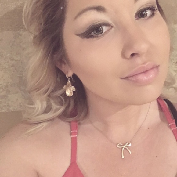 Hi! I'm Sarah 🙋🏼 - Picture 4 of 4