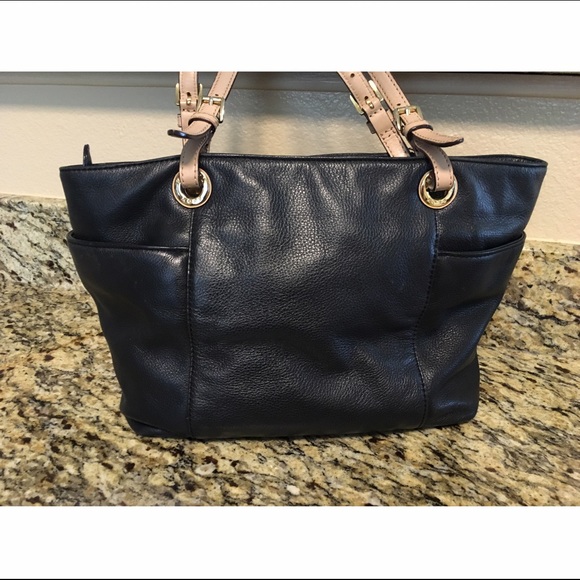 MICHAEL KORS | Purse - Picture 3 of 5