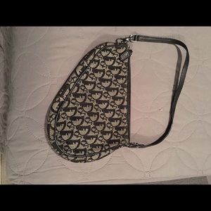 Small sized. Authentic Christian Dior saddle bag.