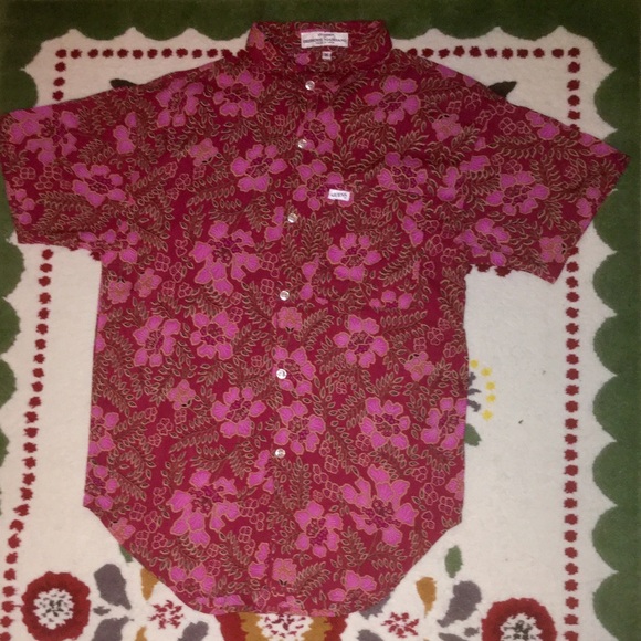 Guess Hawaiian button down