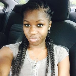 Meet your Posher, Marie