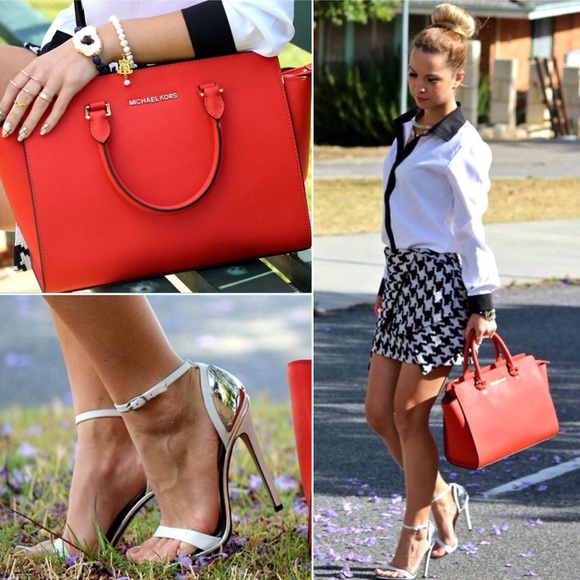 🔴Like new Michael Kors Red Bag