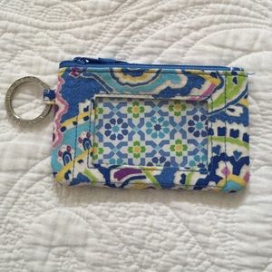 VERA BRADLEY ID CASE