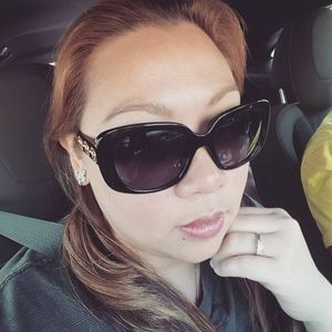 Meet your Posher, Connie