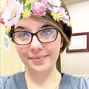 Meet your Posher, Emily