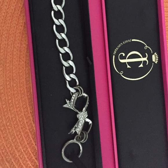 Juicy couture change bracelet