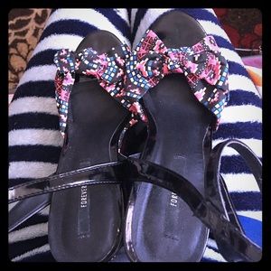 Forever 21 cute print pumps
