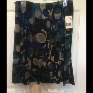 New! Skirt