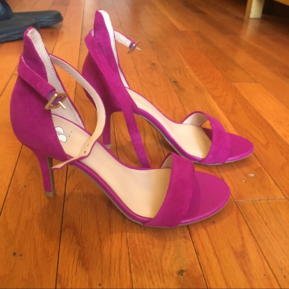 Bp sandals size 5 SOLD - Picture 2 of 4