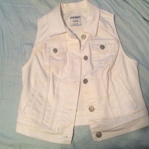 White vest
