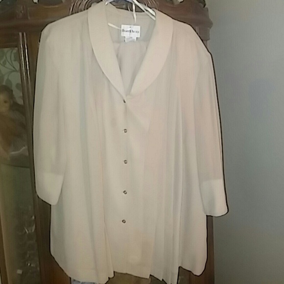 DANNY & NICOLE light moca size 28W skirt set