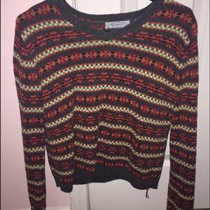 High v-neck vintage sweater