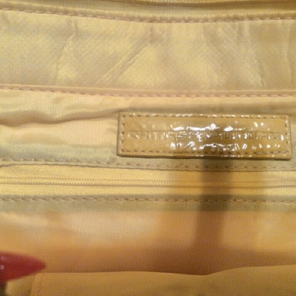 Clutch - Picture 2 of 3