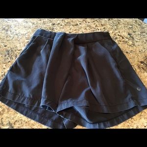 Lululemon & go keepsake shorts