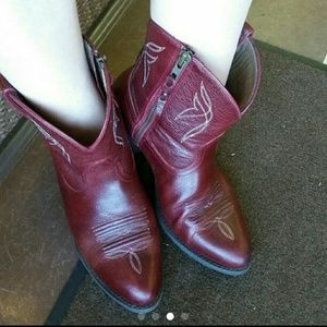 Red ariat cowboy boots