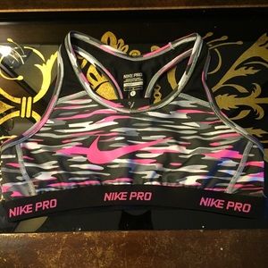 Nike Pro sports bra