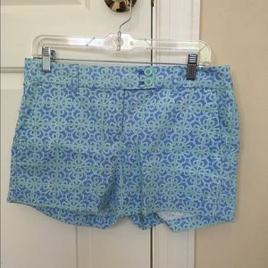 Vineyard Vines (Size 4)
