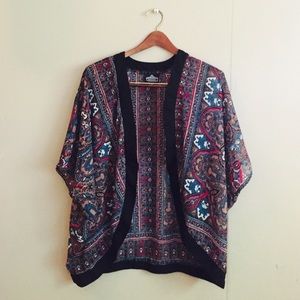 Angie Boho-Style, Short Sleeve Kimono